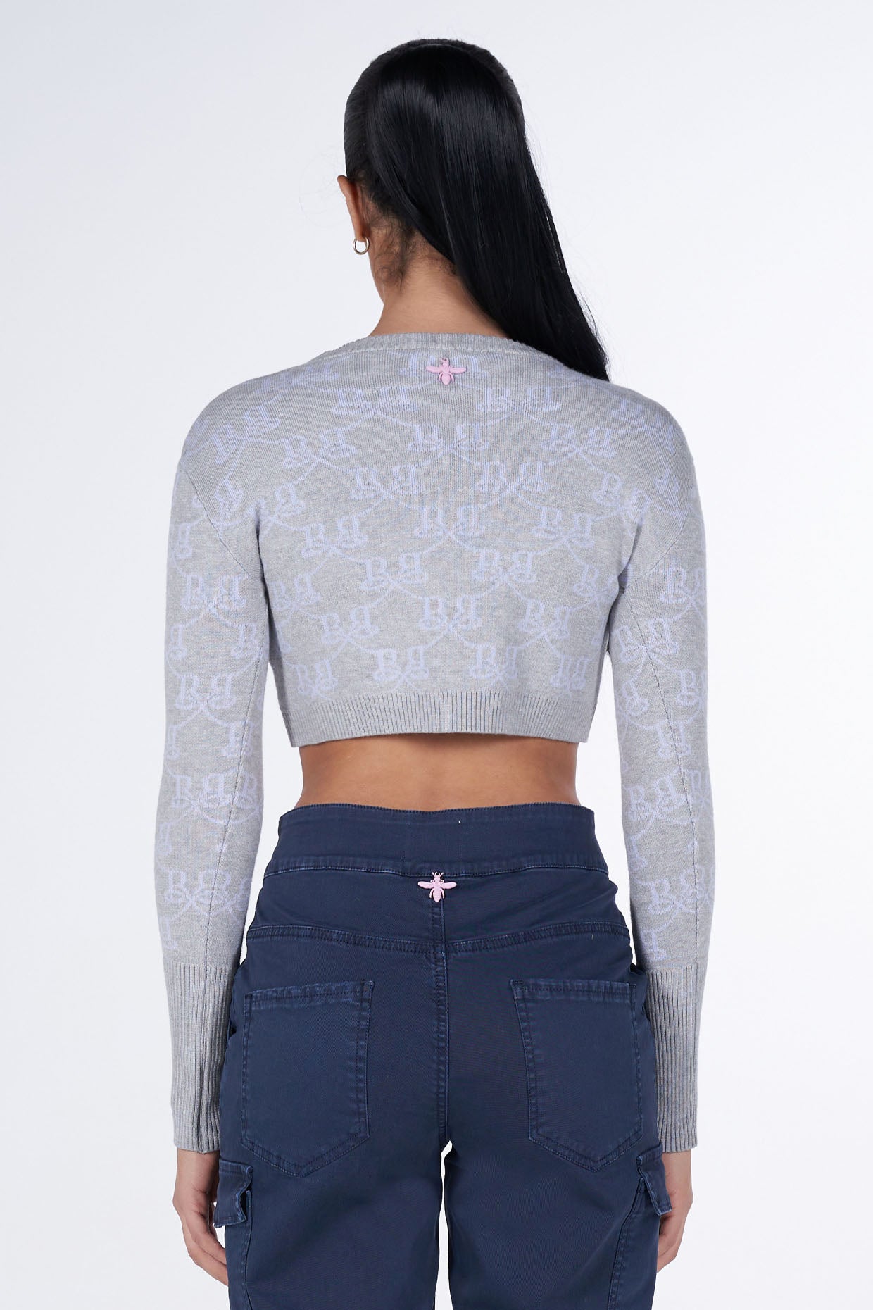 Logo Crop Pull