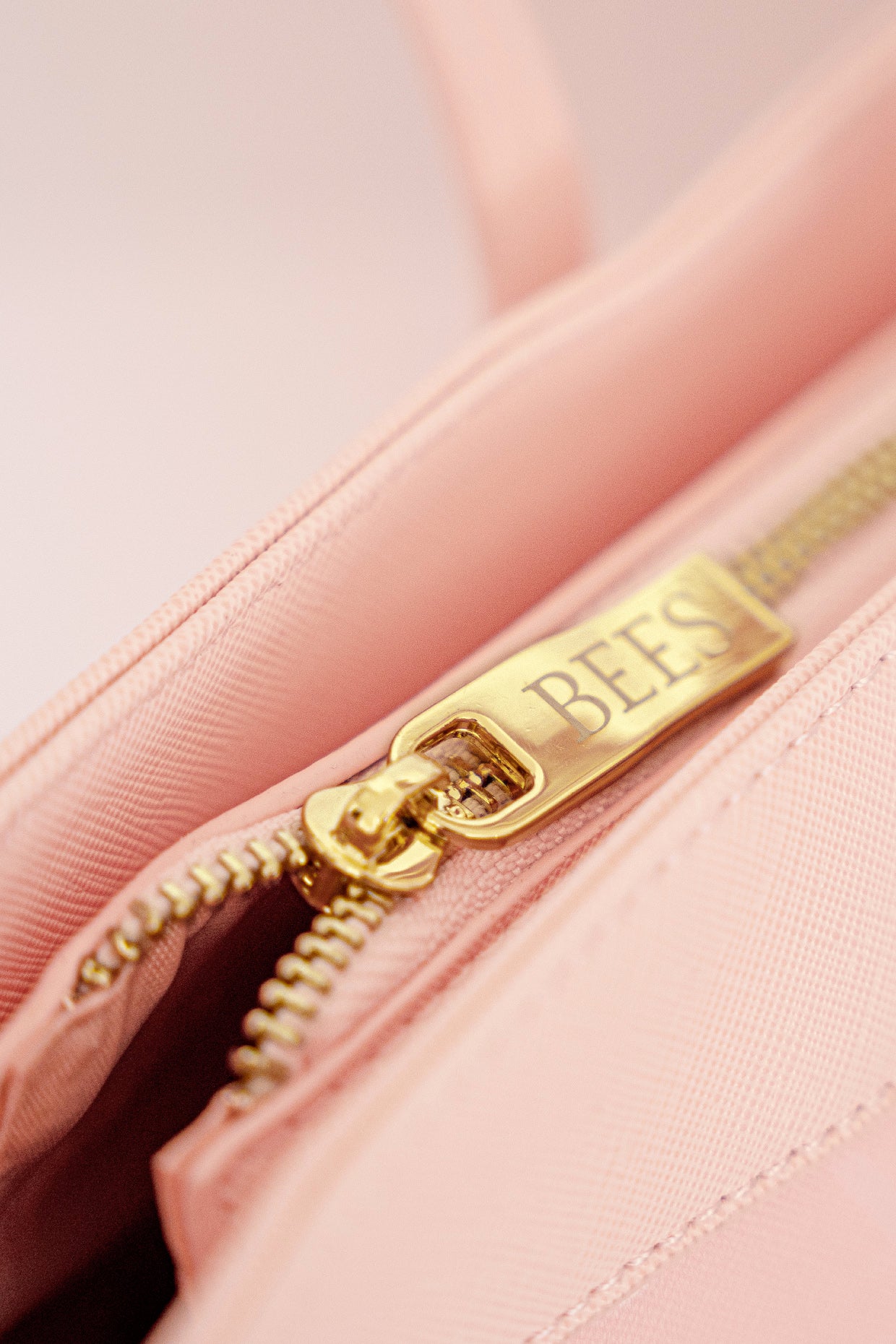 Butterfly bag