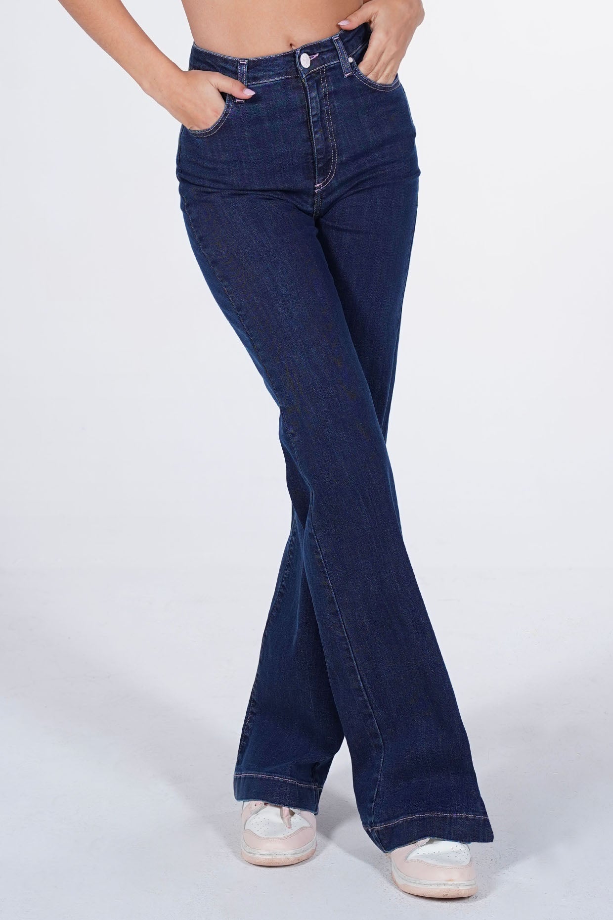 Amita Right Jeans