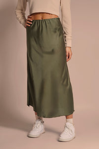 Satin Skirt \ Black