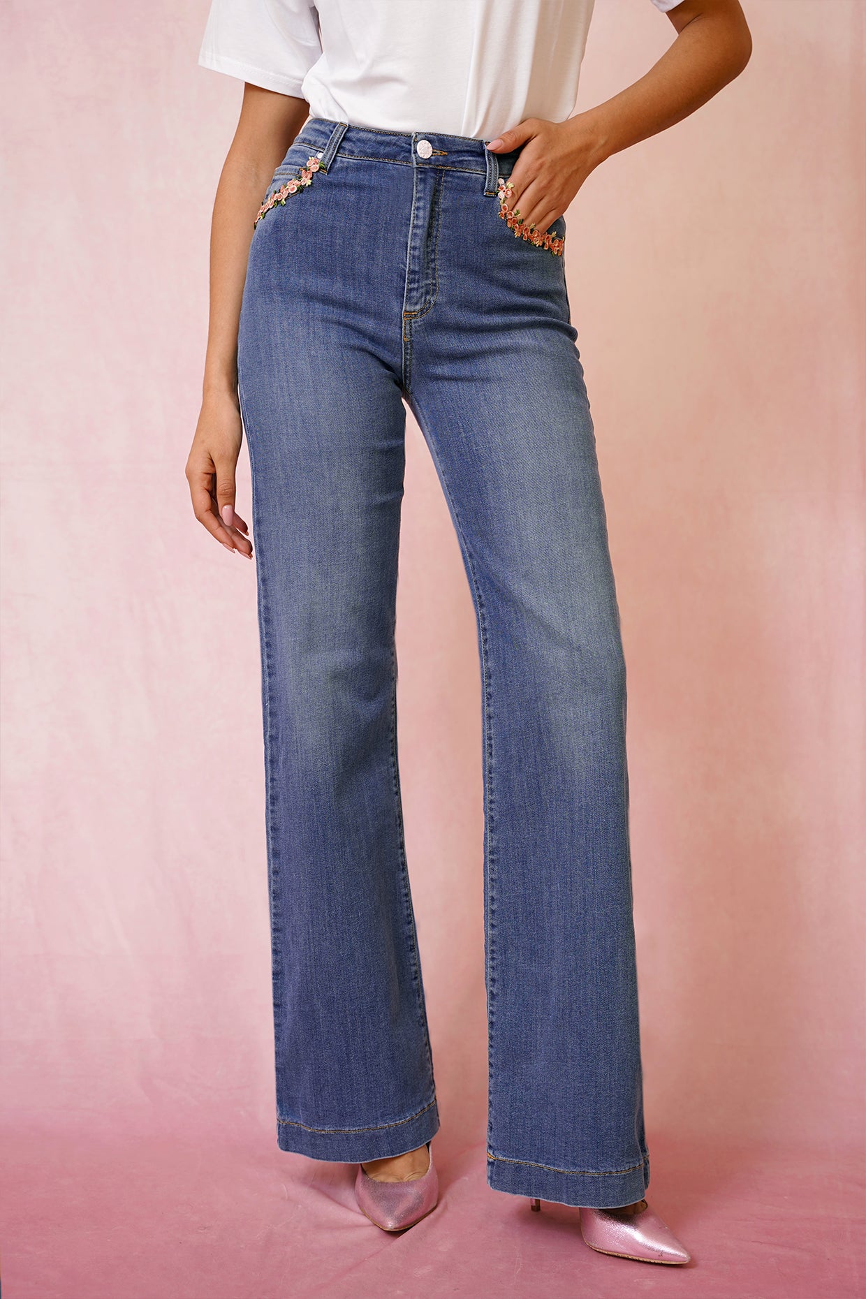 Jeans Wide Con Fiori